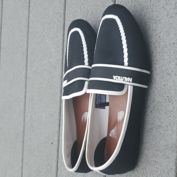 Nautica Idi Fabric Loafers | Women's Black Fabric Loafers - Picture 3 of 9